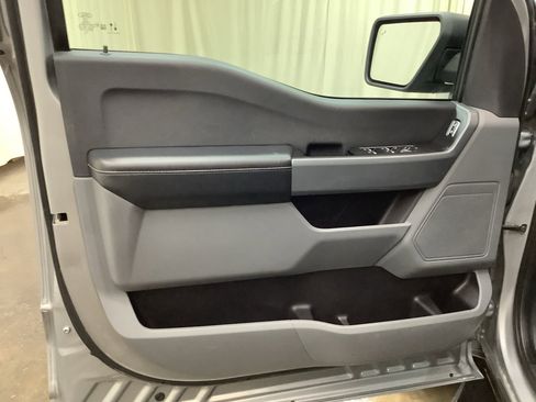 Used 2023 Ford F150 XLT image 11