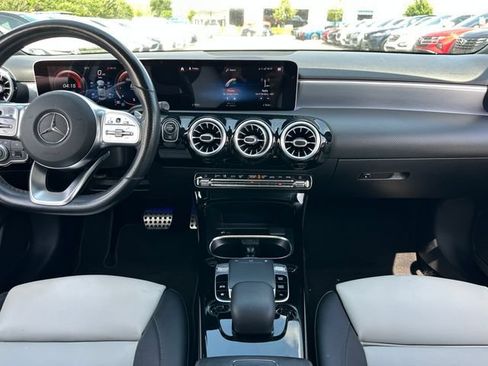 Used 2019 Mercedes-Benz A 220 image 16