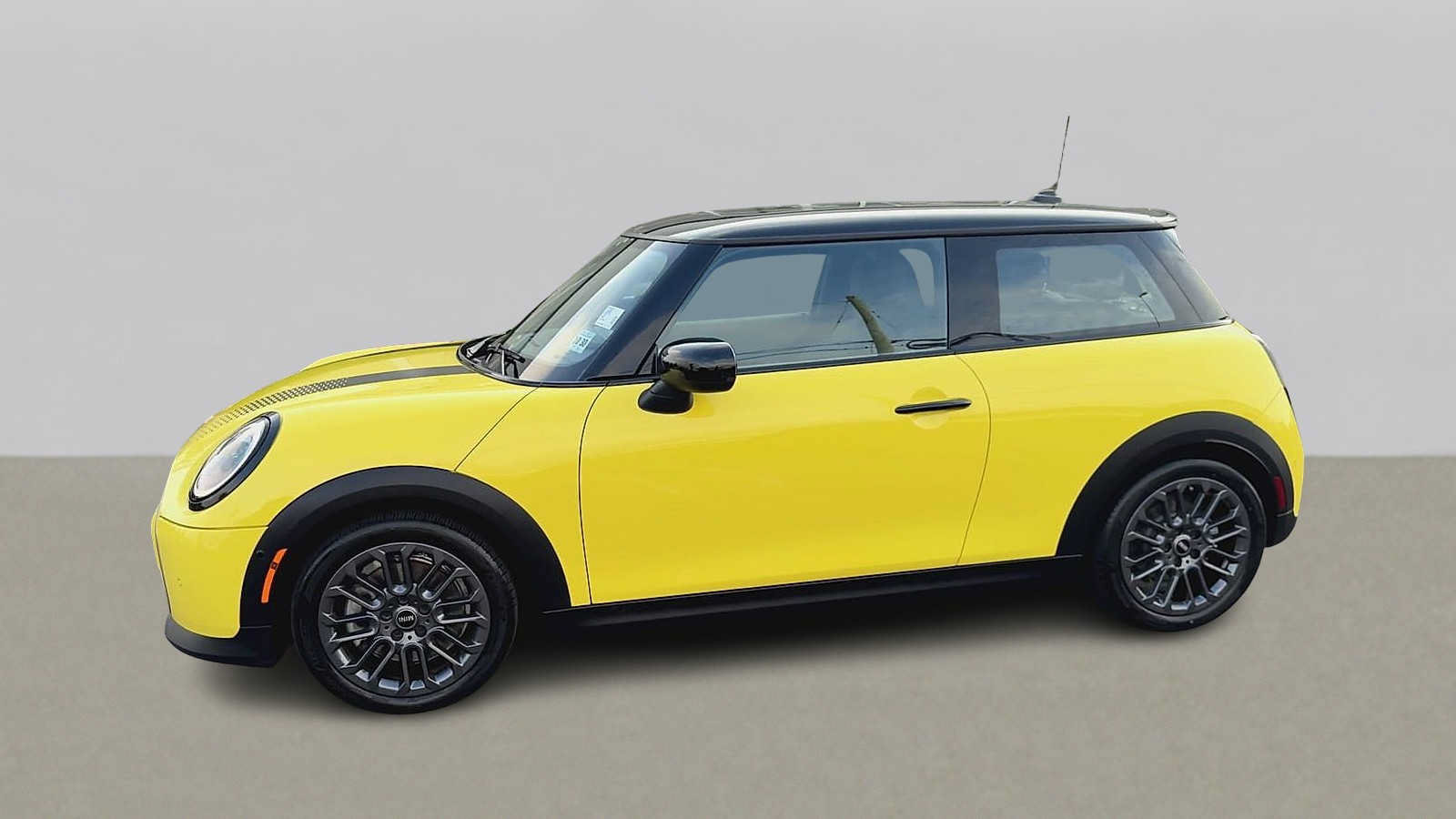 Used 2026 MINI Cooper S FWD image 5