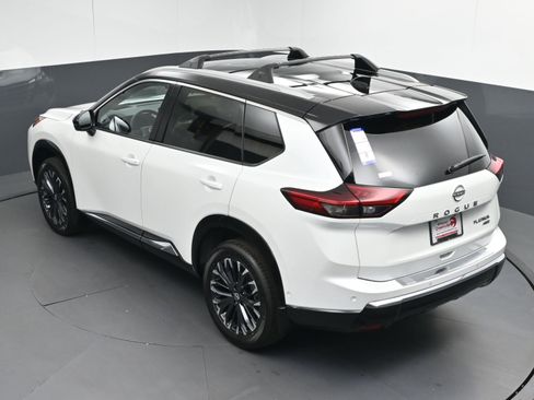 New 2026 Nissan Rogue Platinum w/ Platinum Premium Package image 40