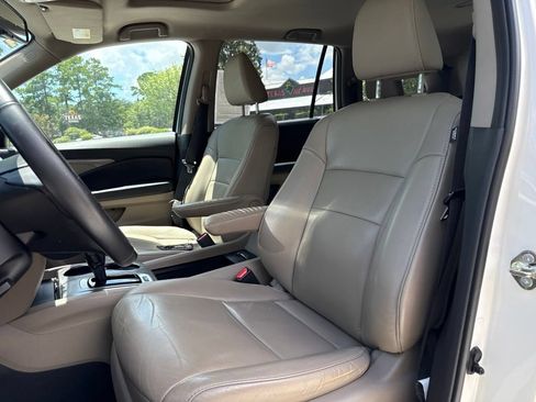 Used 2018 Honda Pilot EX-L image 12