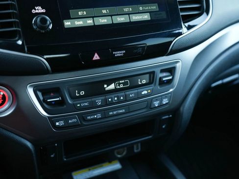 Used 2022 Honda Passport EX-L image 38