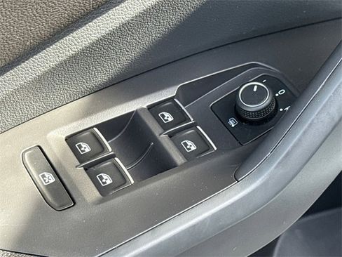 Used 2024 Volkswagen Jetta S image 18