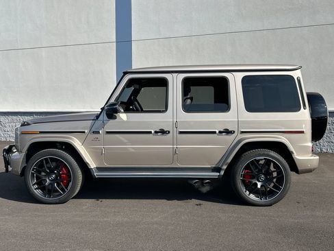 Used 2025 Mercedes-Benz G 63 AMG 4MATIC image 4
