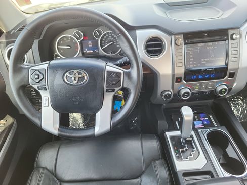 Used 2016 Toyota Tundra Limited w/ Limited Premium Package image 9