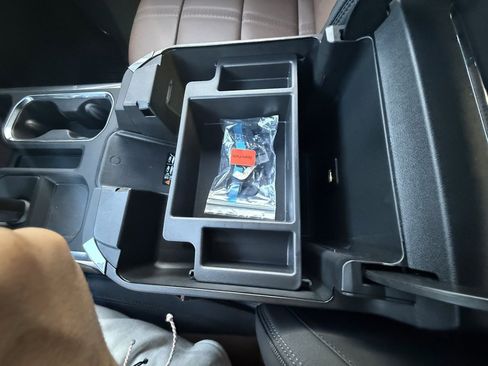 Used 2026 Chevrolet Silverado 1500 High Country w/ Technology Package image 24