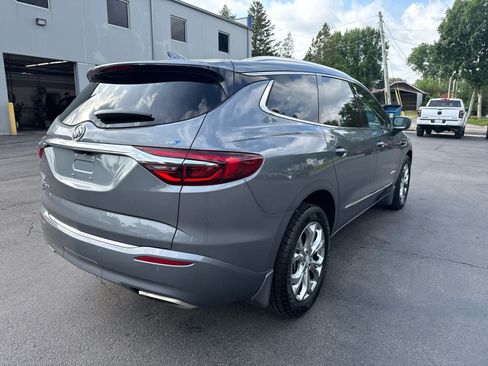 Used 2020 Buick Enclave Avenir w/ Avenir Technology Package AWD/4WD image 3