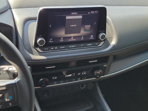 Certified 2024 Nissan Rogue SV FWD image 26