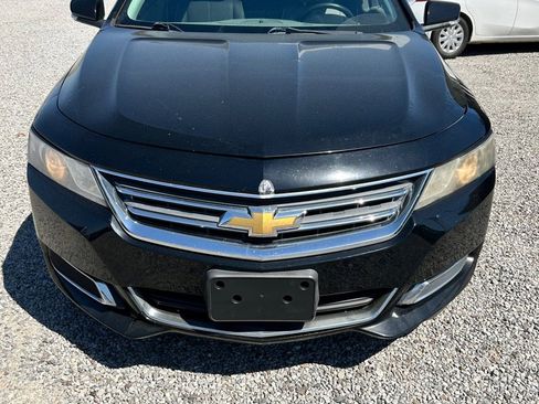 Used 2015 Chevrolet Impala LT w/ Convenience Package image 2