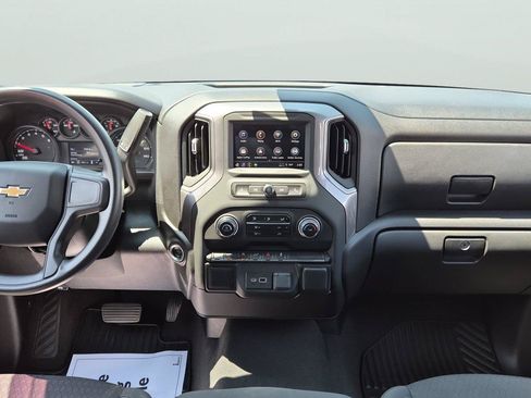 Used 2022 Chevrolet Silverado 1500 Custom AWD/4WD image 11