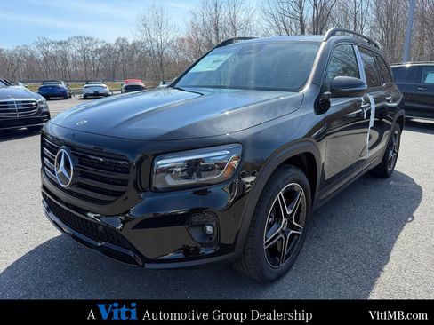 New 2026 Mercedes-Benz GLB 250 4MATIC image 4