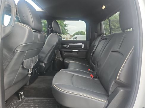 Used 2017 RAM 1500 Limited AWD/4WD image 6