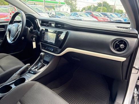 Used 2016 Scion iM FWD image 16