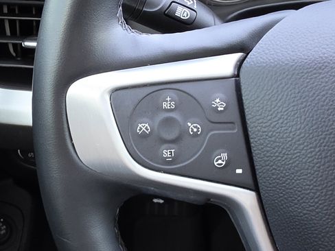 Used 2024 GMC Terrain SLT FWD image 20