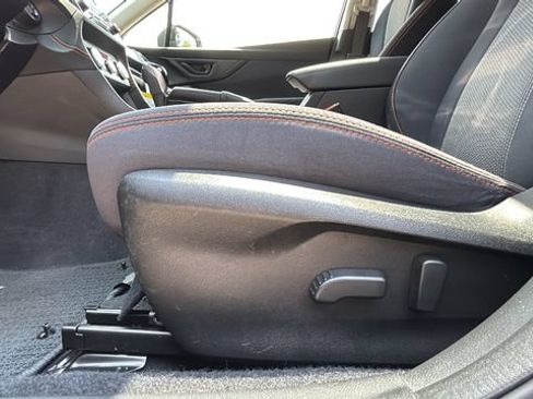 Certified 2023 Subaru Crosstrek 2.0i Premium AWD/4WD image 31