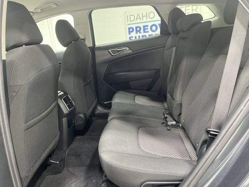 Used 2024 Kia Sportage LX AWD/4WD image 21