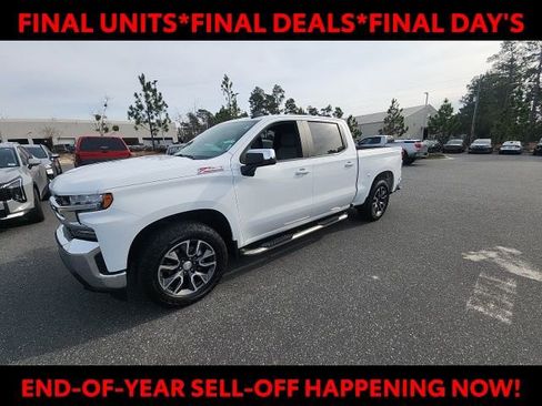 Used 2020 Chevrolet Silverado 1500 LT w/ All-Star Edition image 6