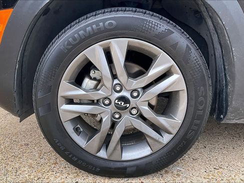 Certified 2023 Kia Seltos S FWD image 8