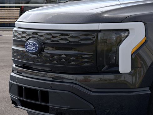 New 2025 Ford F150 Lightning Platinum AWD/4WD image 35