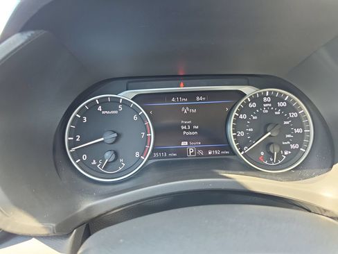 Used 2025 Nissan Sentra SR FWD image 21