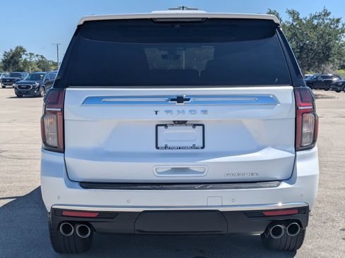 Used 2021 Chevrolet Tahoe Premier w/ Premium Package RWD image 6