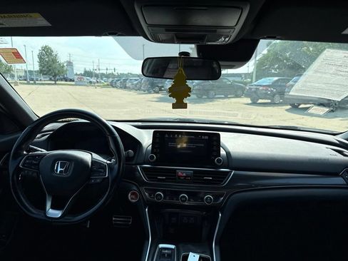 Used 2022 Honda Accord Sport image 16