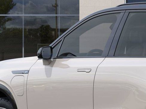 New 2027 Cadillac Vistiq Sport AWD/4WD image 12
