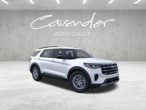 New 2026 Ford Explorer Active w/ Active Comfort Package RWD image 7