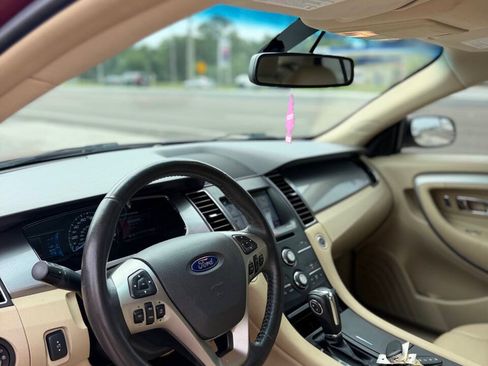 Used 2016 Ford Taurus SEL w/ Equipment Group 201A FWD image 15