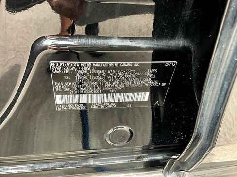 Used 2013 Toyota RAV4 Limited FWD image 19