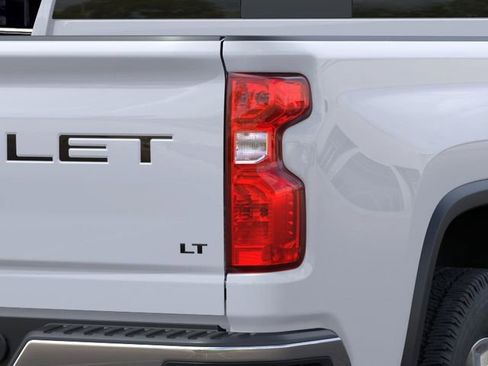 New 2026 Chevrolet Silverado 2500 LT w/ All Star Edition AWD/4WD image 11