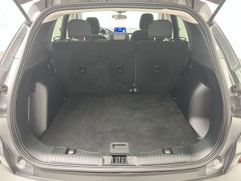 Used 2021 Ford Escape SE image 23