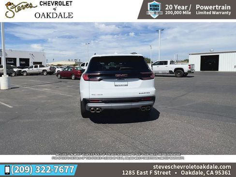Used 2025 GMC Acadia Elevation image 10