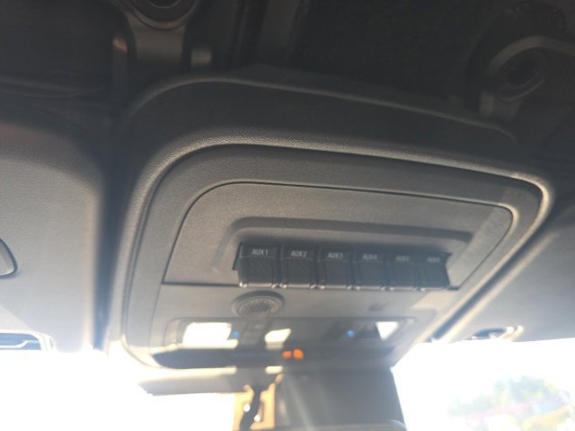 Used 2022 Ford Bronco Outer Banks w/ Sasquatch Package AWD/4WD image 18