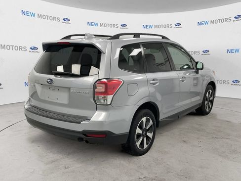 Used 2018 Subaru Forester 2.5i Premium AWD/4WD image 4