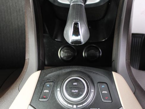 Used 2018 Hyundai Santa Fe Sport image 12