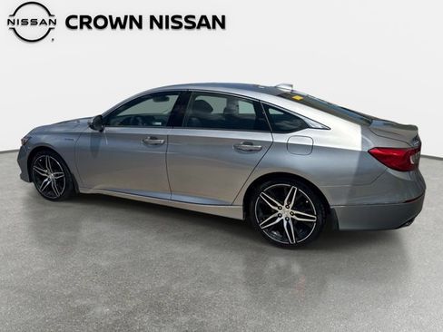 Used 2022 Honda Accord Touring image 5