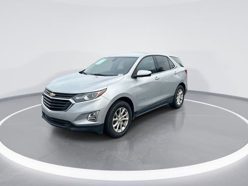 Used 2019 Chevrolet Equinox LT FWD image 5