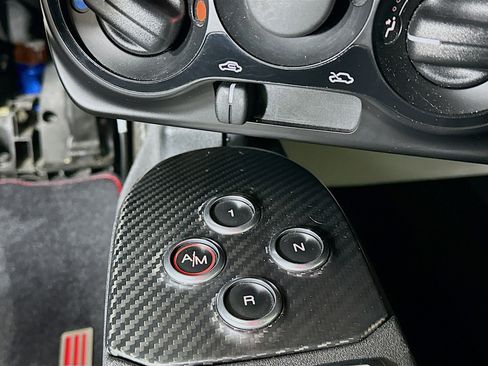 Used 2015 Alfa Romeo 4C Launch Edition w/ Convenience Group image 19