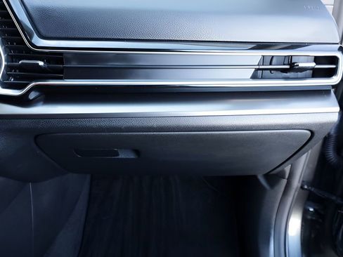 Used 2023 Kia Sportage EX image 41