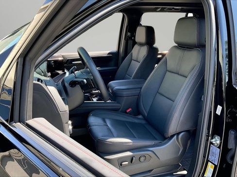 Used 2025 Chevrolet Tahoe RST w/ Comfort Package AWD/4WD image 22