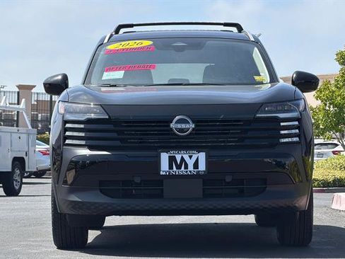 New 2026 Nissan Kicks SV w/ Charging Package FWD image 9
