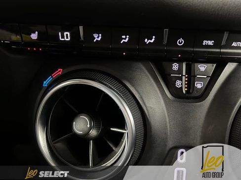 Used 2023 Chevrolet Blazer LT w/ Midnight/Sport Edition FWD image 15