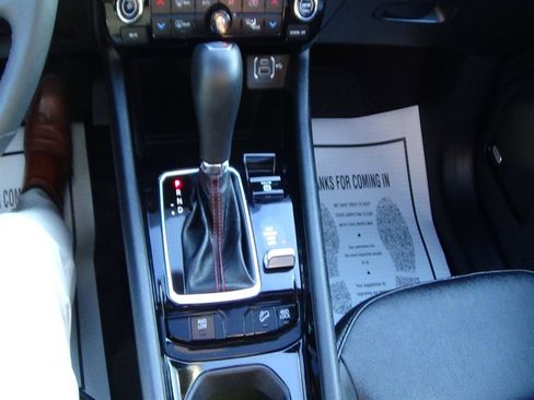 Certified 2024 Jeep Compass Trailhawk w/ Sun and Sound Group image 30