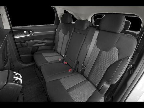 New 2026 Kia Sorento LX image 36