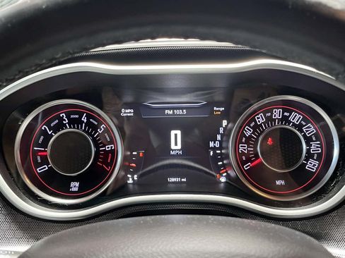 Used 2015 Dodge Challenger SXT Plus RWD image 15