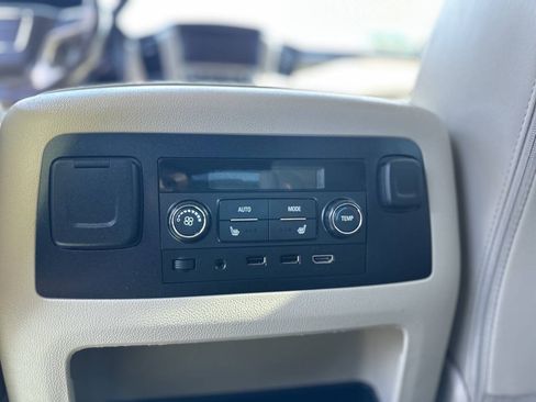 Used 2018 GMC Yukon Denali w/ Open Road Package AWD/4WD image 26