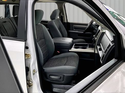 Used 2018 RAM 1500 Big Horn AWD/4WD image 30