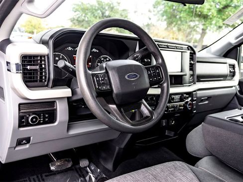 Used 2024 Ford F250 XLT image 15