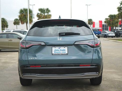 Certified 2024 Honda HR-V EX-L image 5